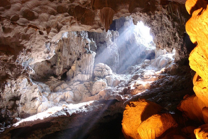 Thung Nham Ninh Binh grotte rayon
